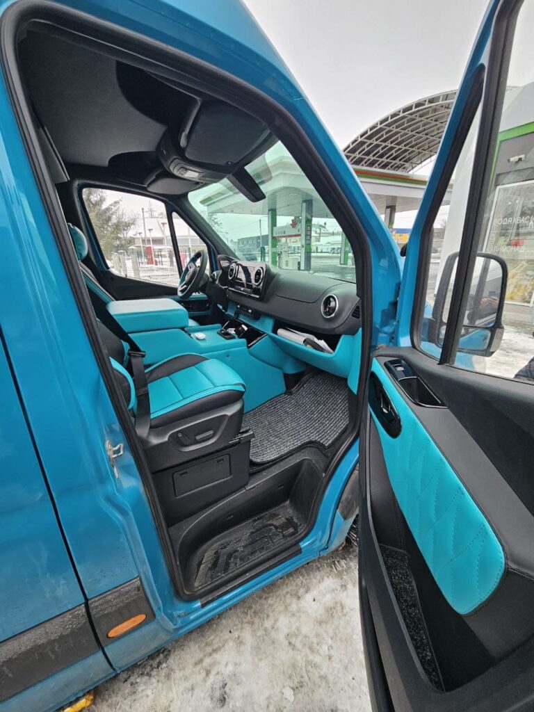 Mercedes Sprinter