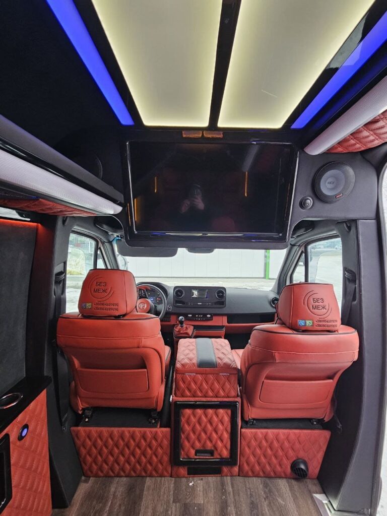 Mercedes Sprinter