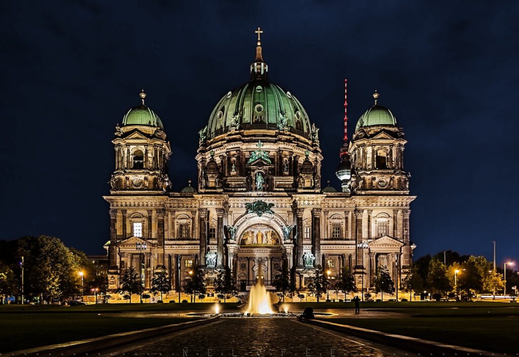 Дніпро - Берлін 1 Автобус Дніпро - Берлін